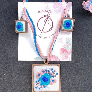Blue and Pink Embroidered Necklace Set